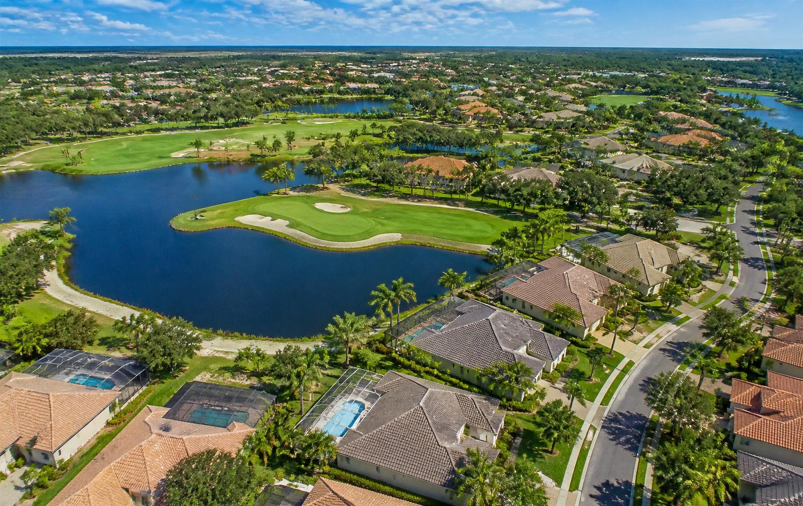 Pool construction and renovation in Lakewood Ranch, Florida by Nelson Pool Company